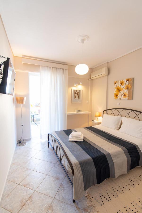 Appartement Smile Sea à Kalamata Extérieur photo